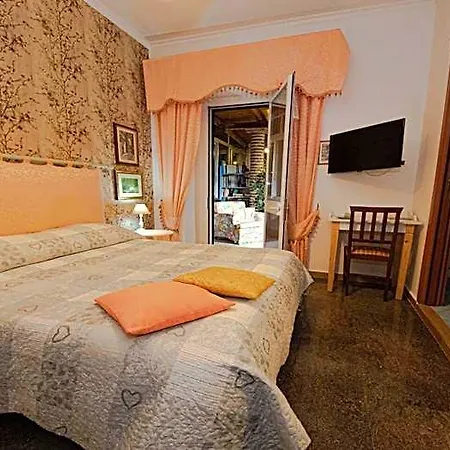 Bed & Breakfast Next Stop 28 Tivoli