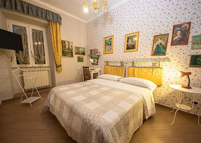 Next Stop 28 לינה וארוחת בוקר טיבולי